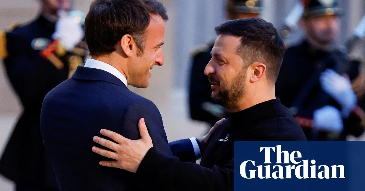 Updates on Ukraine's ongoing conflict with Russia: Macron and Zelenskyy meet for surprise summit.