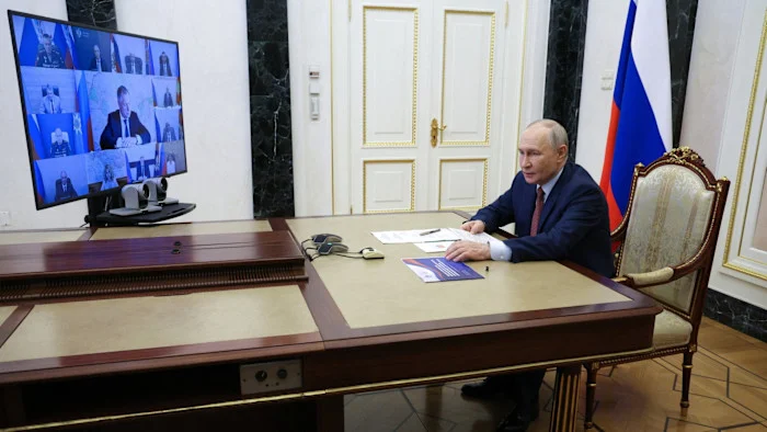 EU urged to open talks with Putin as Ukraine peace momentum grows