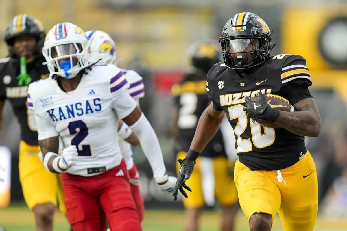Fox expands Friday-night college football slate with marquee Week 2–3 matchups