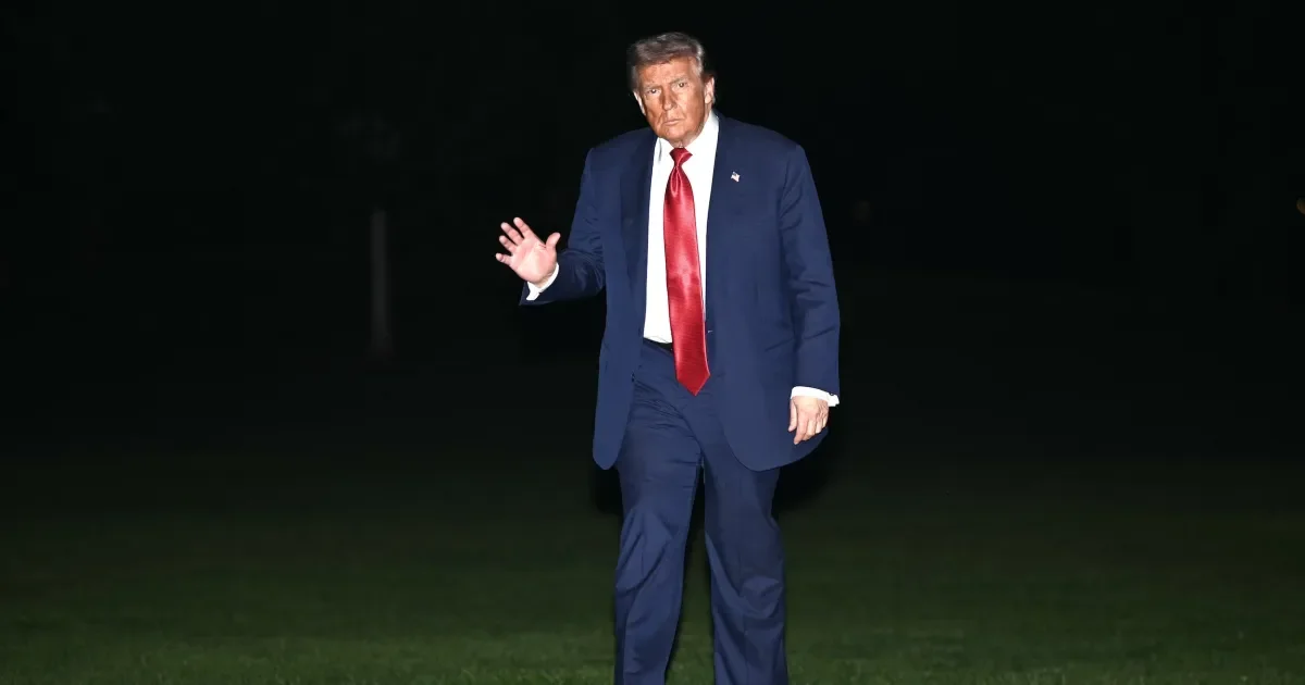 Trump's Weekend Moves: LIV Golf Dinner, Gas-Price Surge, and Iran's Silence