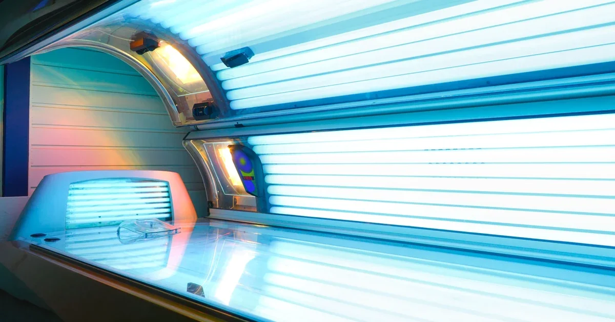 Tanning’s Comeback Among Youth Sparks Melanoma Warnings