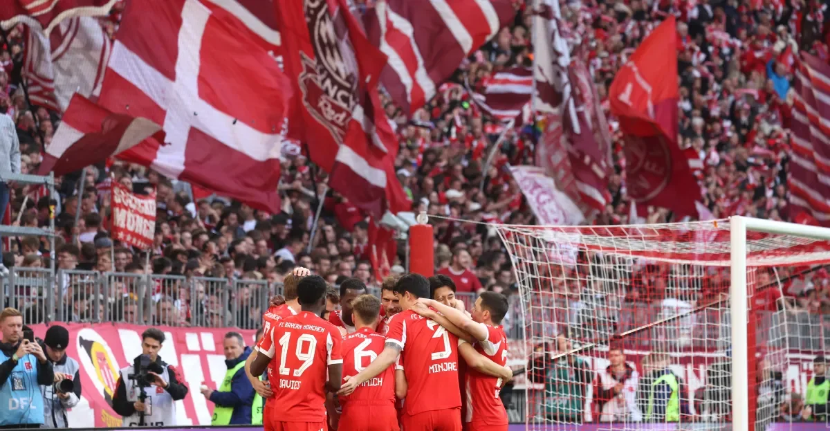 Rotation Spurs Bayern to 4-2 Win Over Stuttgart, Keeping Treble Hopes Alive