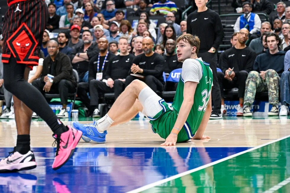 Flagg’s rookie chapter ends early after Mavericks injury setback