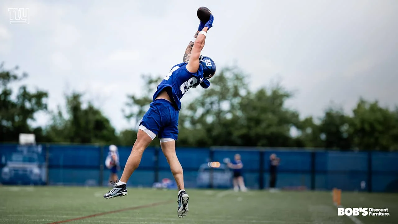 Giants OTA No. 5: Winds test kickers as Dart shines in late drills