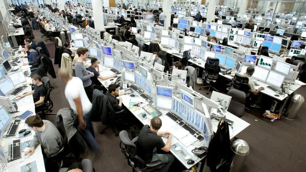 Ceasefire Fails to Open Hormuz as Oil Markets Remain Tight Near $100