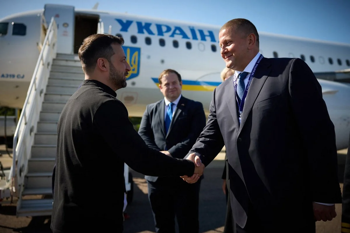 Zaluzhny Signals Possible Presidential Bid If Ukraine Holds Autumn Vote