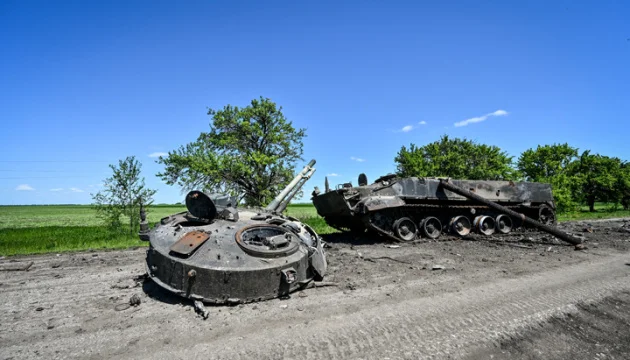 Russia Considers Drone Warning System Amid Mounting Strikes.