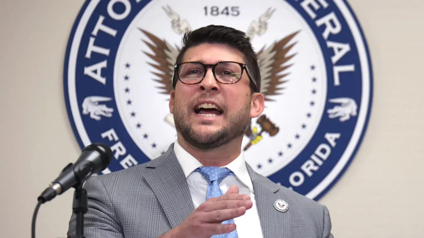 Florida's 'Alligator Alcatraz' Everglades detention center approved amid community concerns