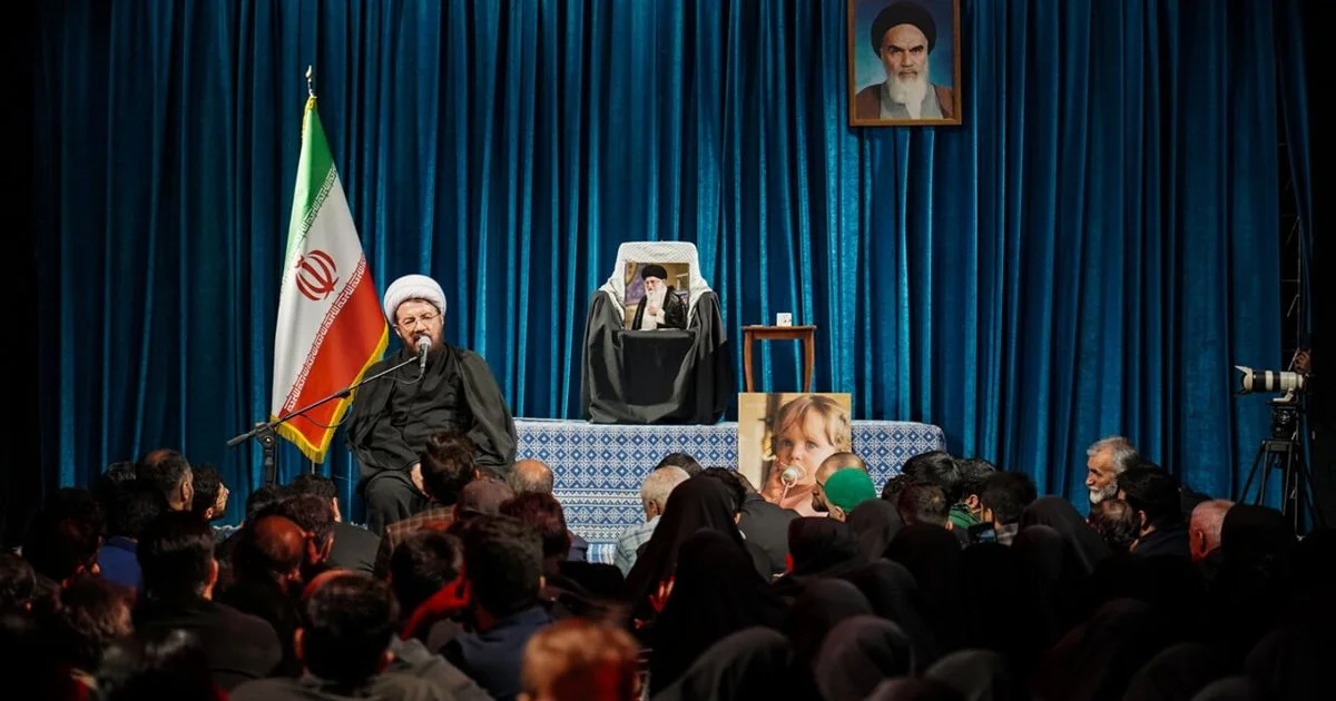 Mourning shrine closure exposes rift in Iran's loyalist camp