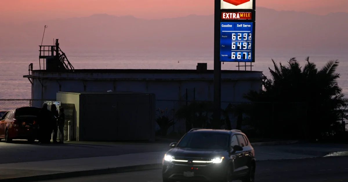 GOP frets Iran conflict could cost midterms as voters fixate on prices