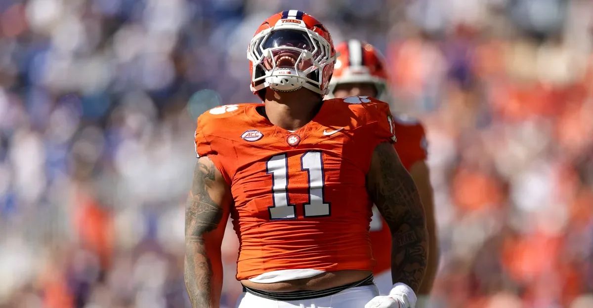 Chiefs' Bold No. 6 Move Pays Off in Day 1: 5 Winners, 3 Losers Emerge