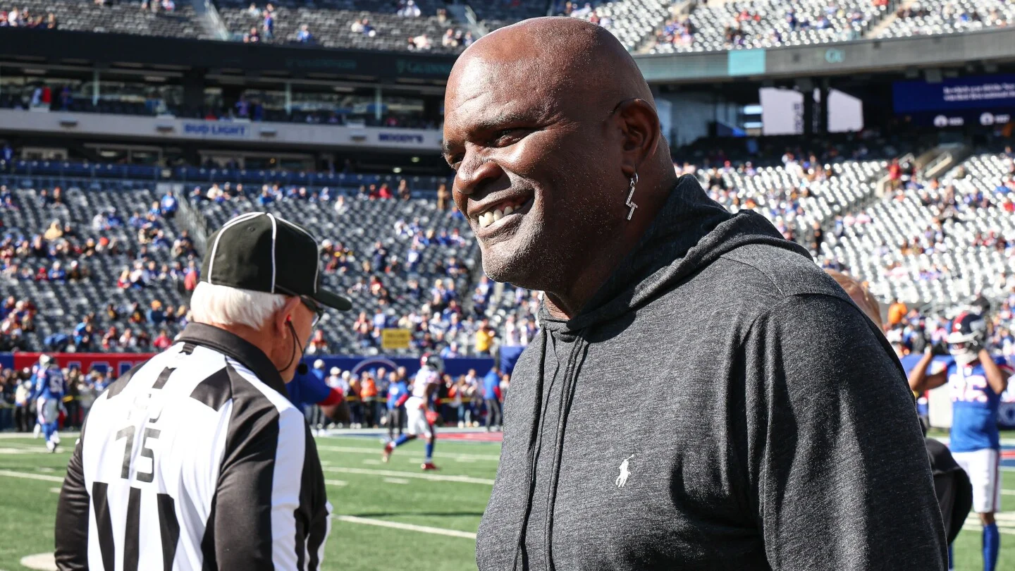 Lawrence Taylor Hospitalized with Pancreatitis, Improving