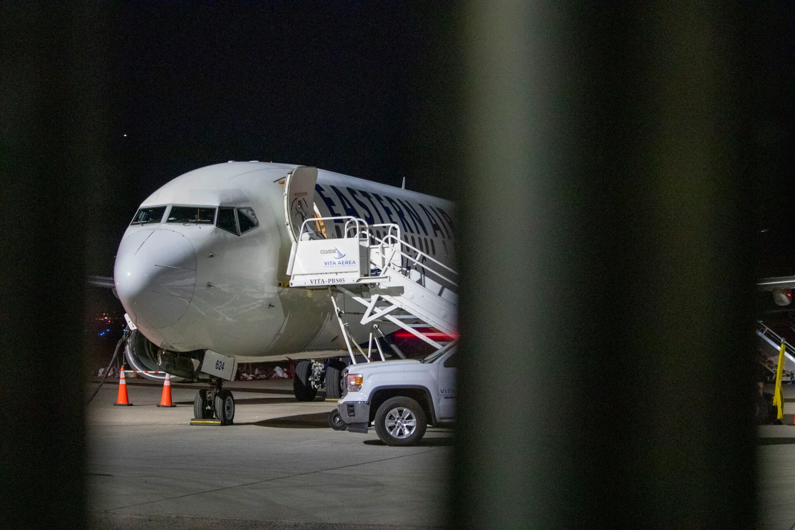 Lawmakers uncover overcrowded Mesa ICE site lacking beds or showers in surprise visit