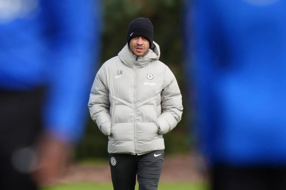 Chelsea's Authority Gap Sinks Rosenior Era