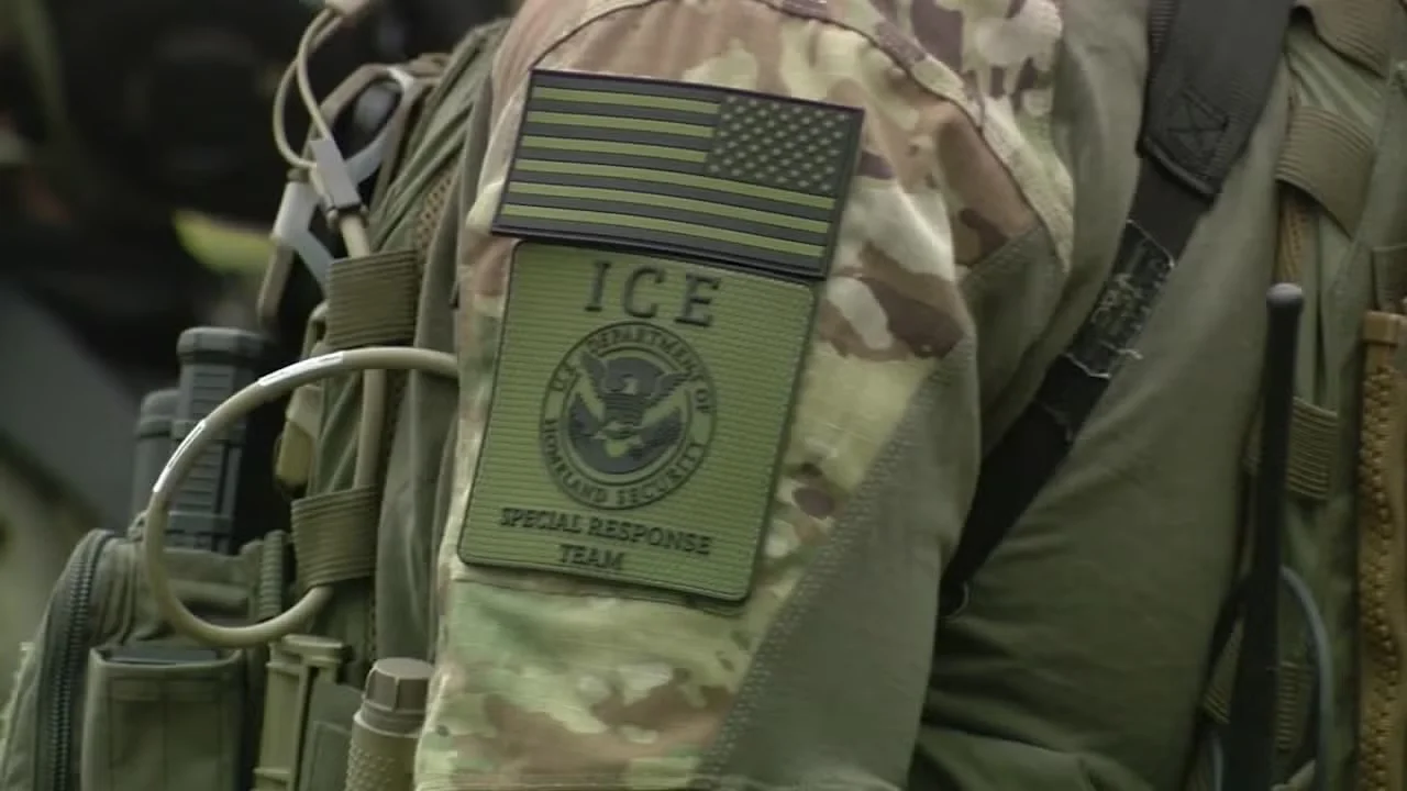 ICE Agent Faces Felony Assault Charge After Alleged Gunpoint on Minnesota Highway