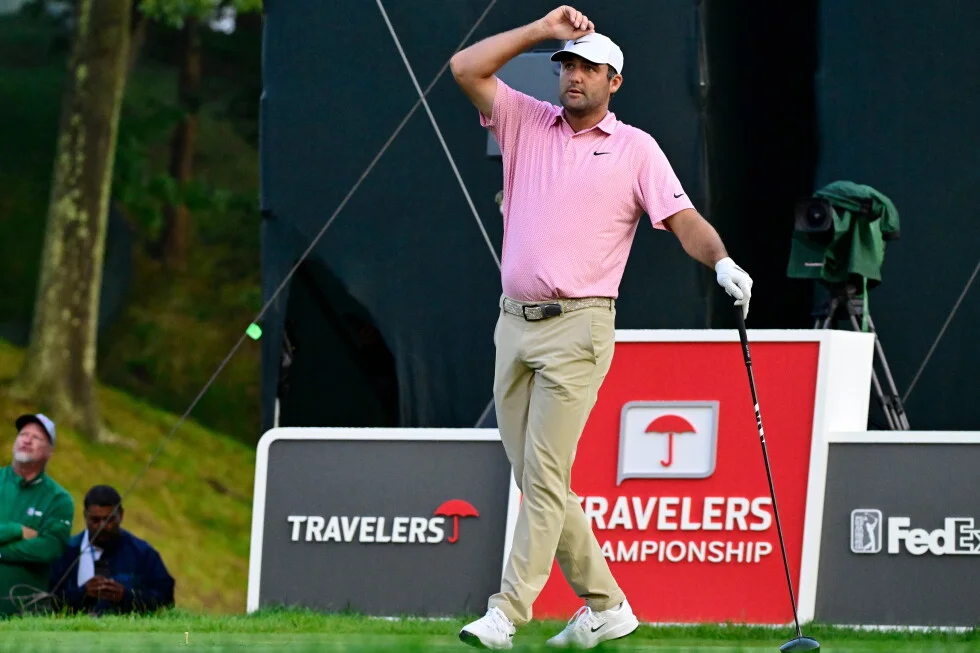Scheffler's clutch finish sets up Monday playoff with Hovland at Travelers