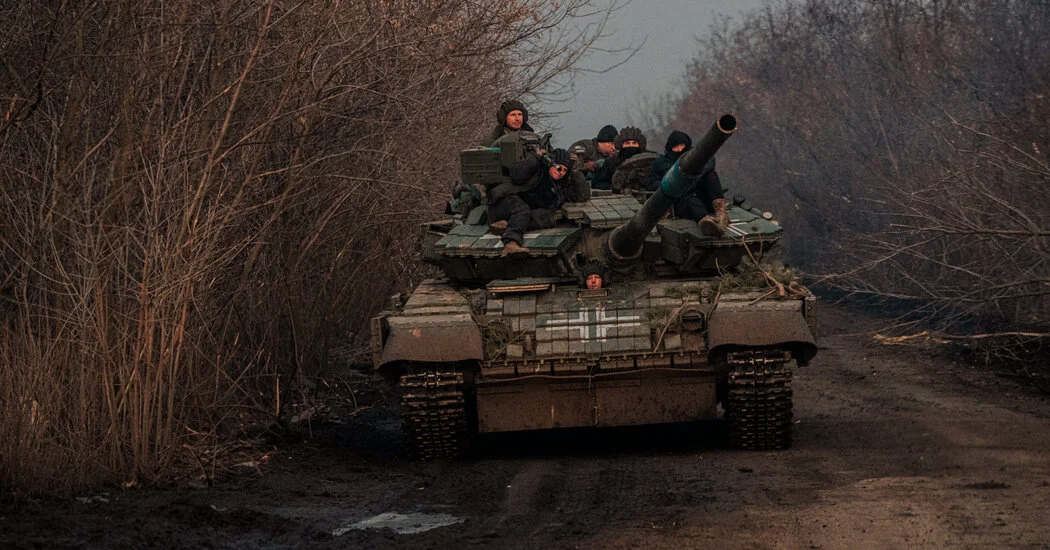 US Struggles to Meet Ukraine's Weapon Demands Amid Russian Onslaught
