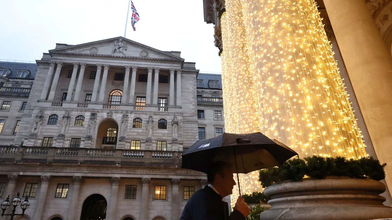 BoE keeps Bank Rate at 3.75% as energy shock sustains inflation risk