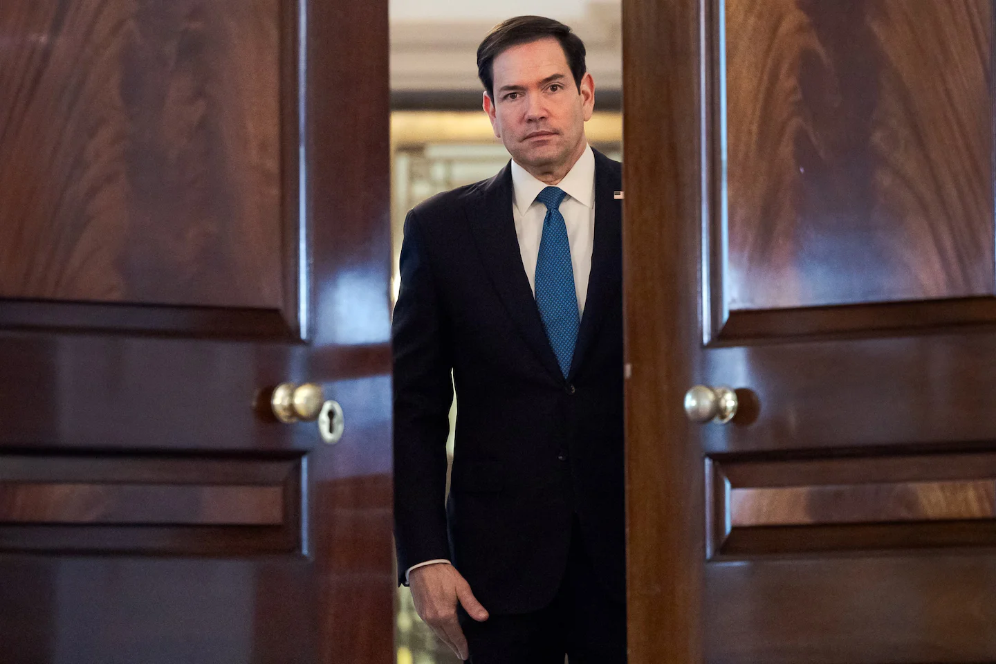Lawsuit: U.S. shared Iran asylum data, risking dissidents