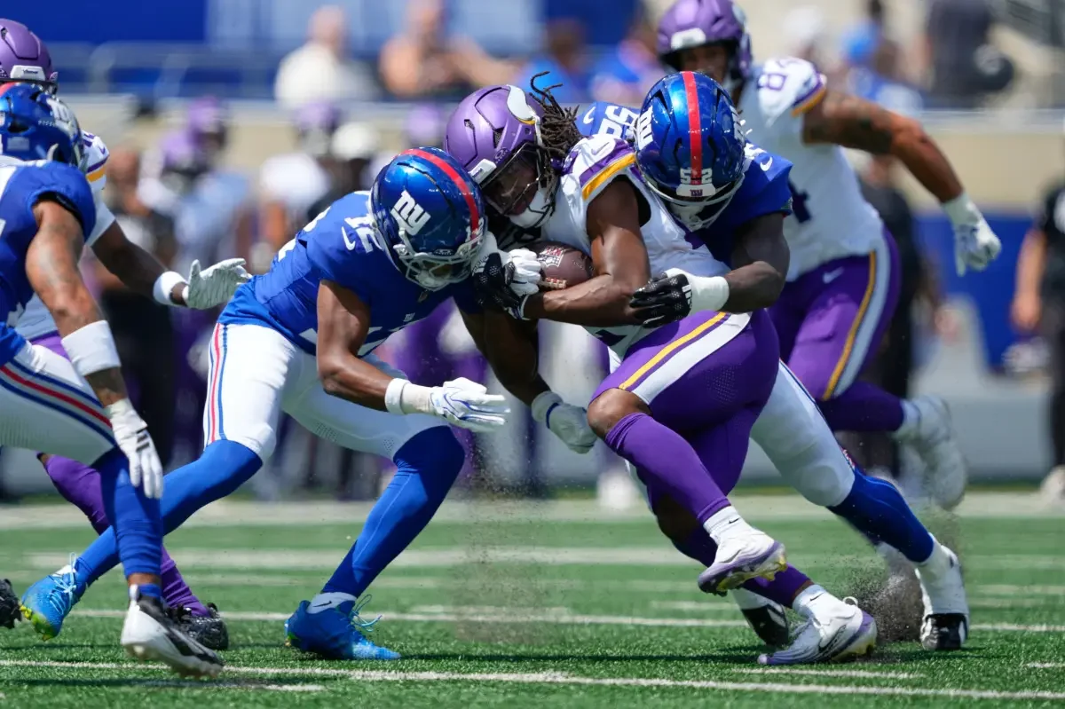 Giants fall in preseason opener; run defense and Banks development plan in focus
