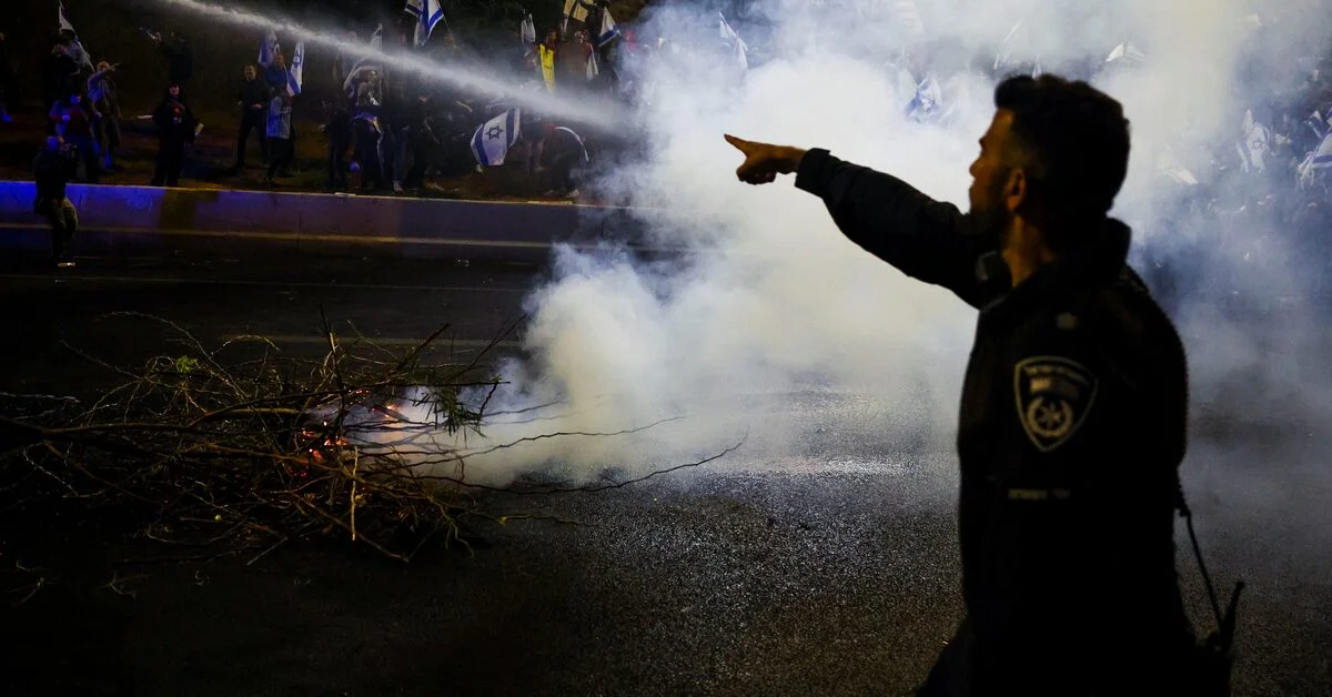 Israeli Protests Persist Despite Pause on Judicial Overhaul
