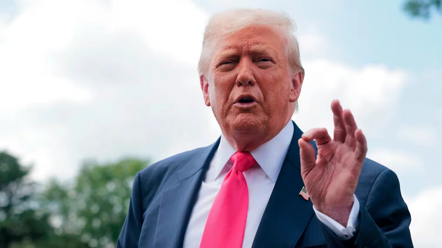 Trump Announces 19% Tariff on Indonesian Goods in New Trade Deal