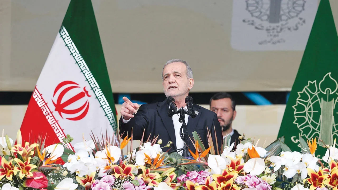 Khamenei Warns Pezeshkian on Resignation, Foreshadowing a Regime Shake-Up