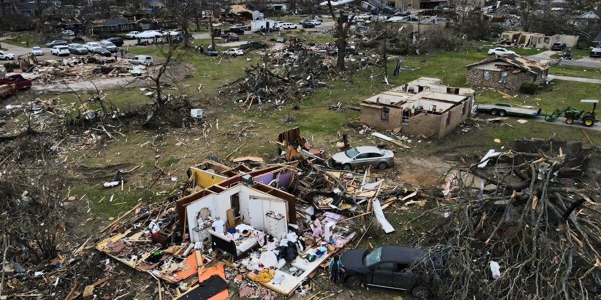 Severe storms and tornadoes threaten 20 states in Midwest and South.