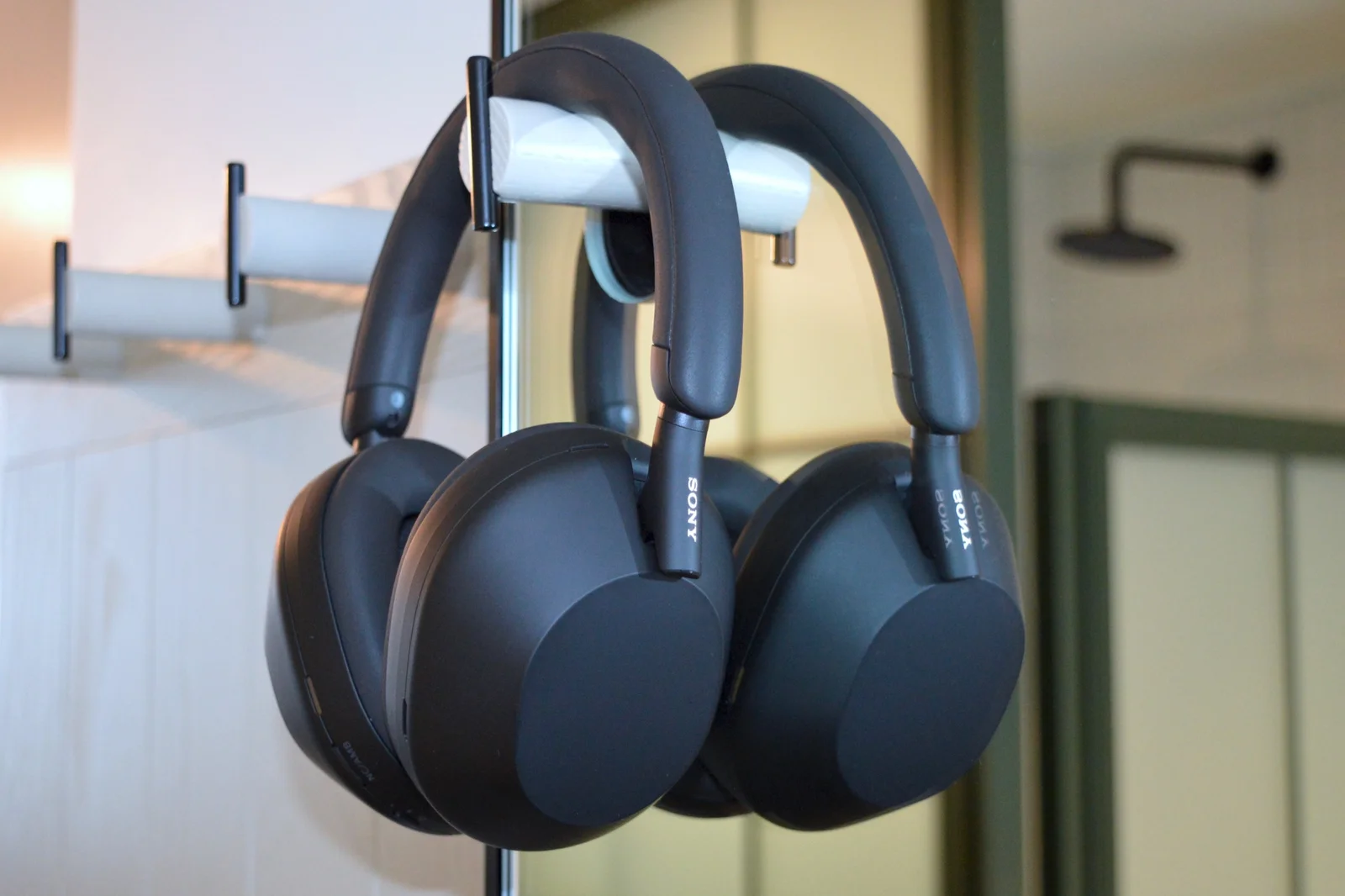 Memorial Day deal: Sony WH-1000XM5 headphones at all-time low price.