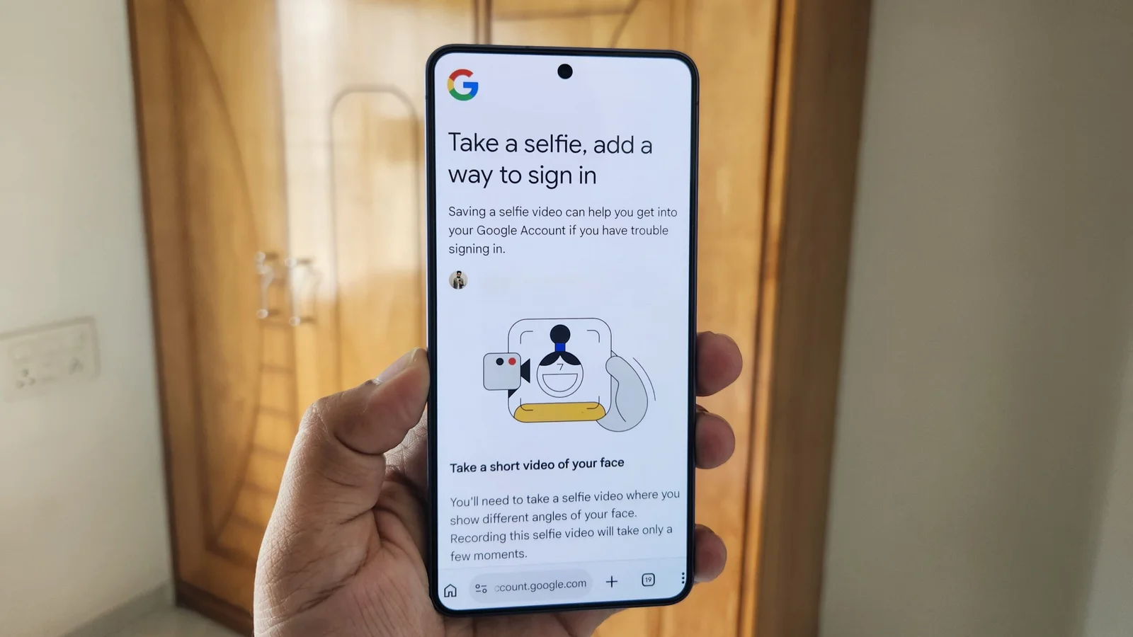 Google's selfie sign-in: a quick setup for account recovery