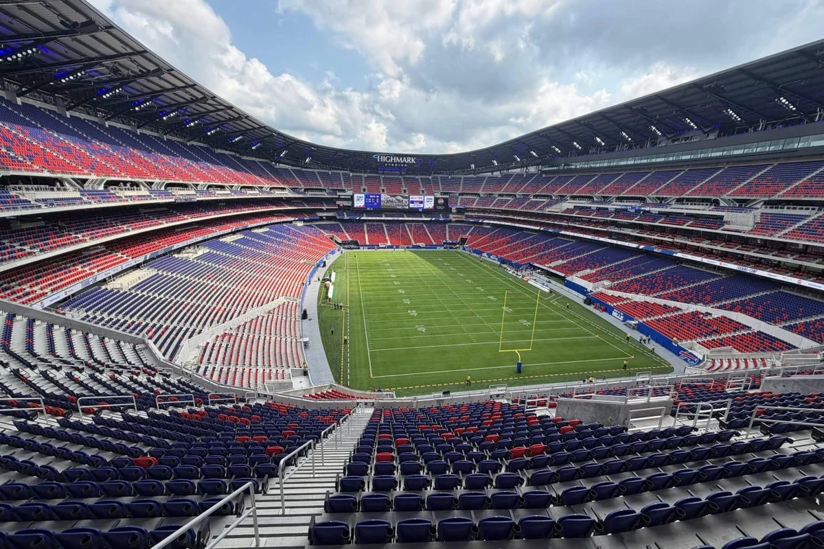 Bills defend Highmark sightlines as stadium opens amid mixed reviews