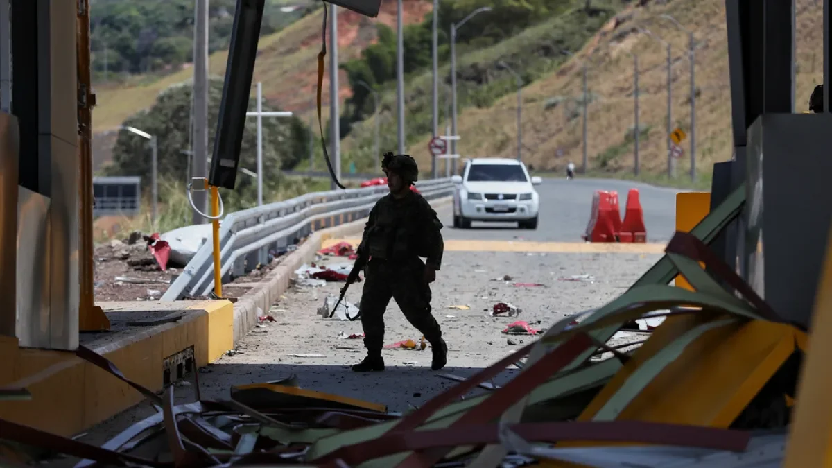 Colombia shaken as car bombing tests new hardline presidency