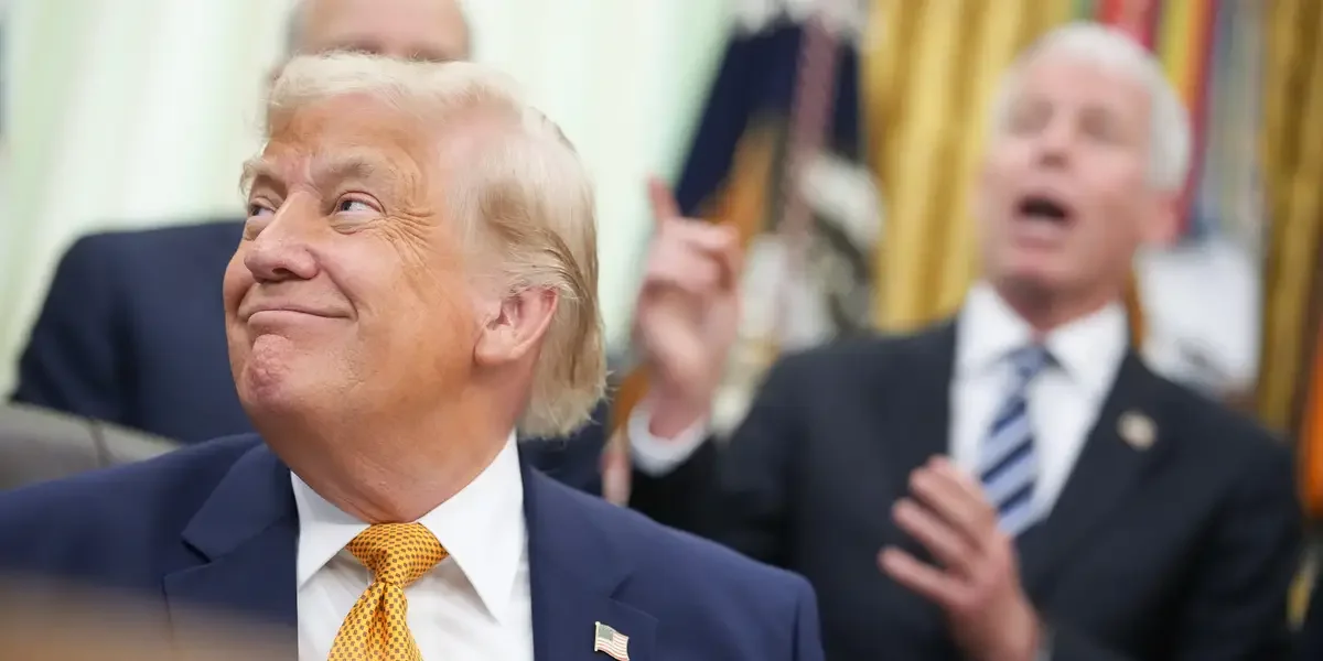 Trump's Trading Frenzy Outpaces the Market, Sparking Ethics Debate