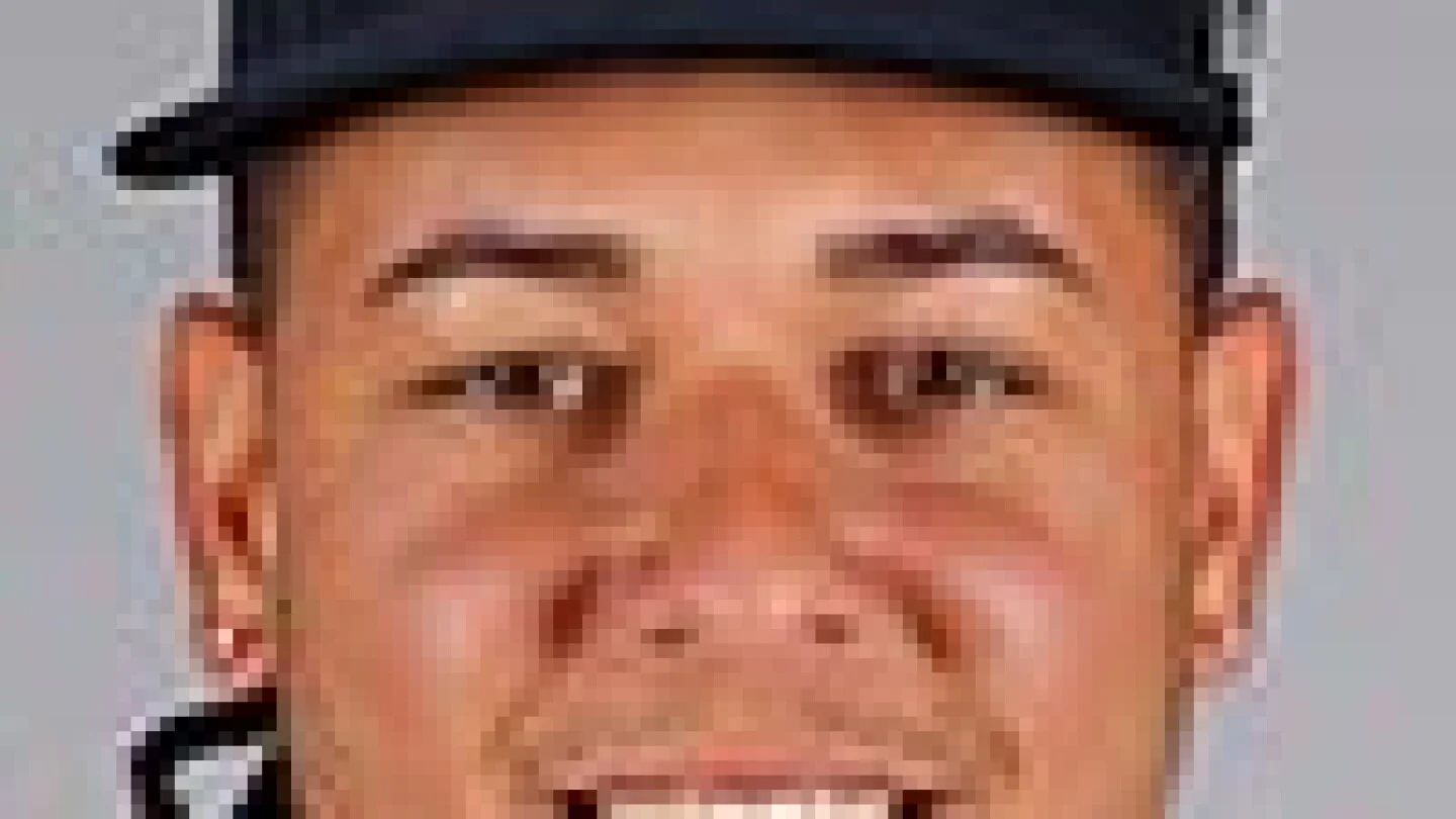 White Sox land Castillo in four-player swap with Mariners