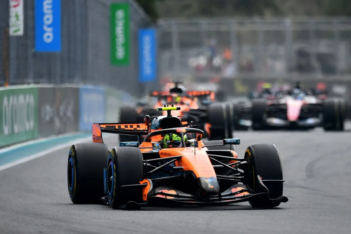 Norris powers to Miami sprint win as McLaren seal 1-2