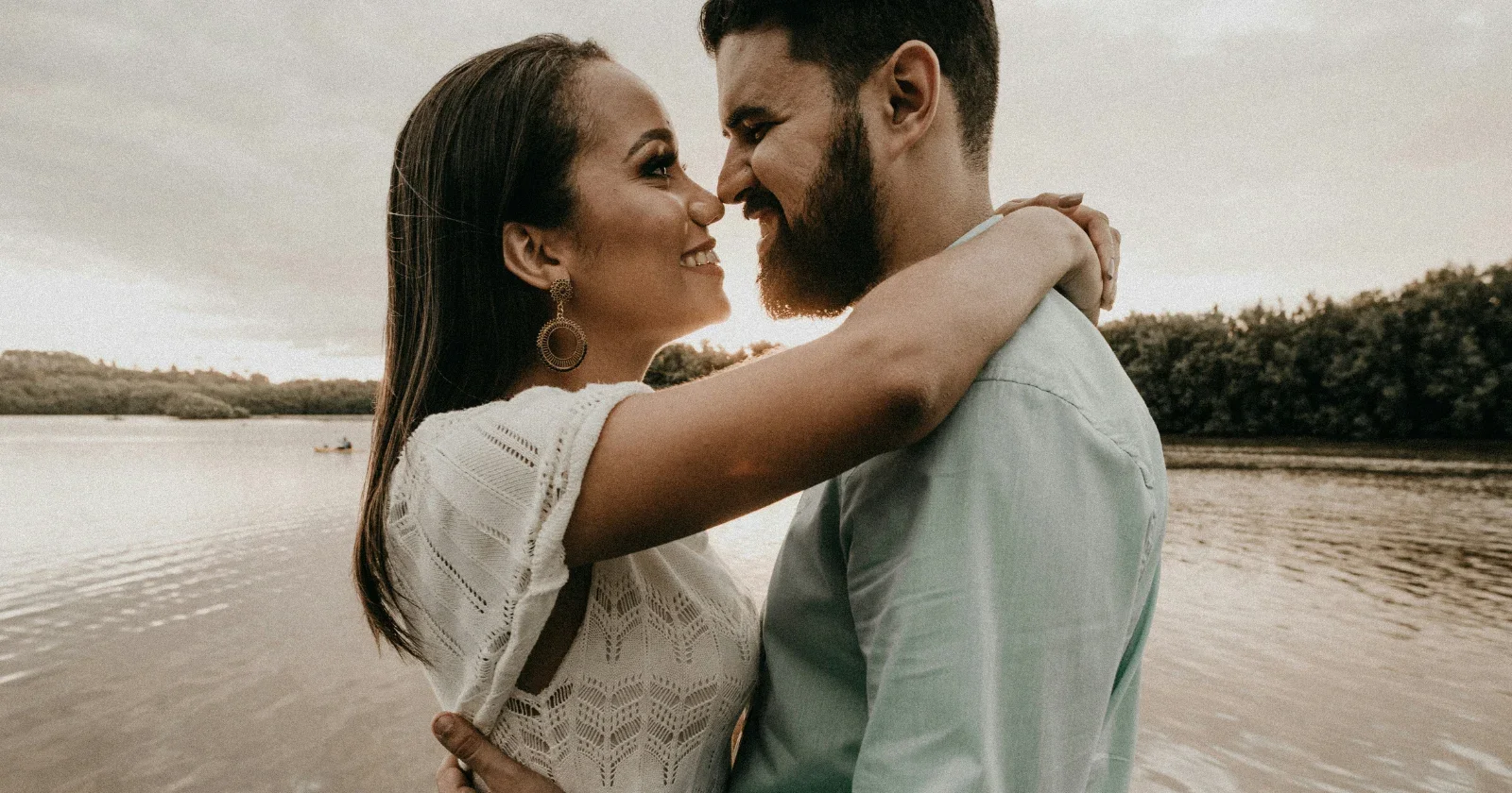 Love's Brain Spark Fades in 12–18 Months, Revealing the Real Test of Connection