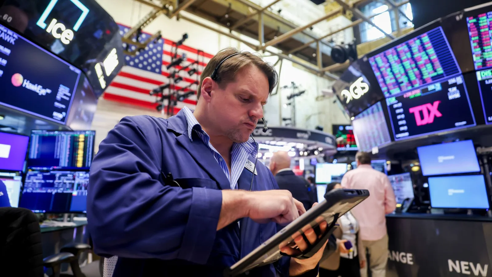 Markets hover near highs as CPI data and earnings loom
