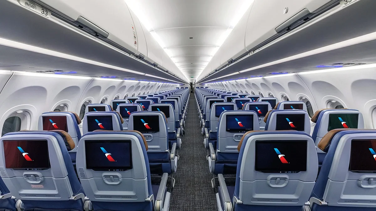 American Airlines to add economy seatback screens by 2028