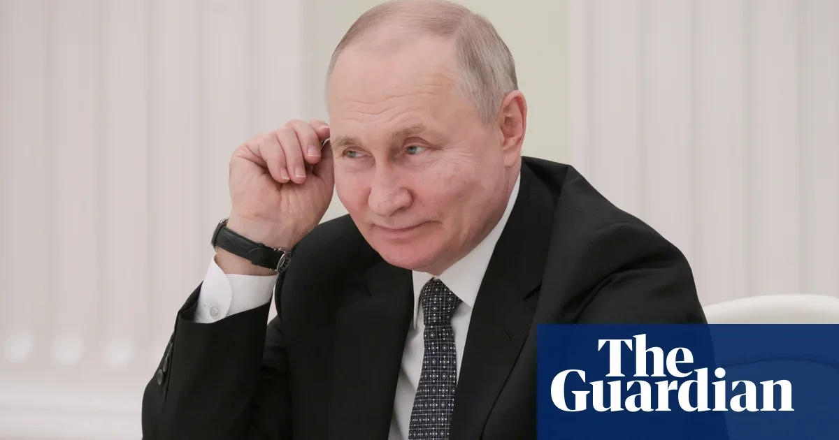 Putin backs military in dispute with Wagner PMC.