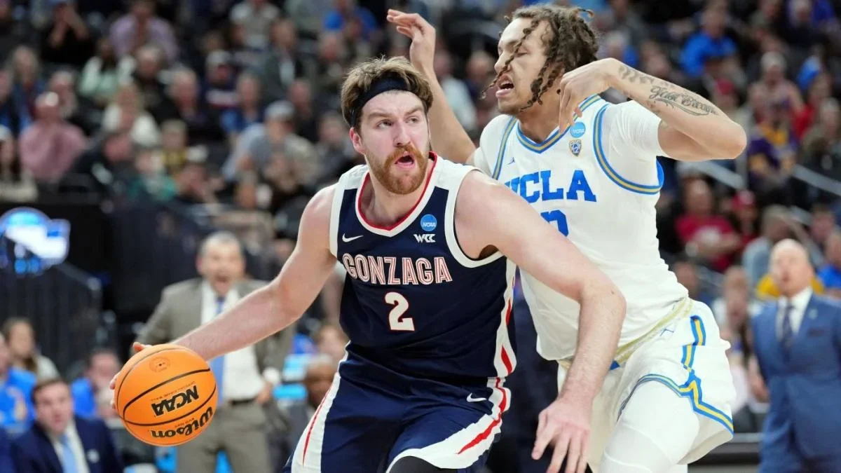 "UConn and Gonzaga Set for Epic Elite 8 Matchup in 2023 NCAA Tournament"