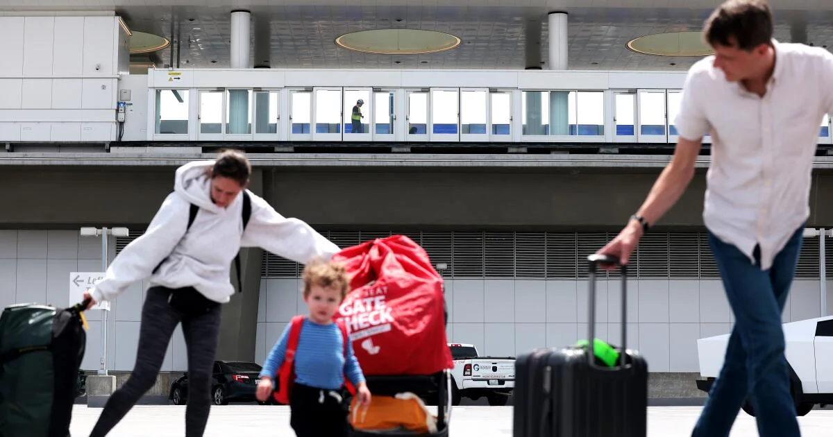 LAX Automated People Mover Enters Passenger-Free Testing Phase