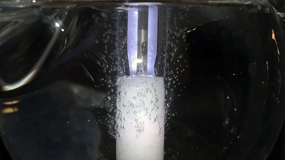 A Bolt of Chemistry: Methane Becomes Methanol in a Plasma Bubble Reactor