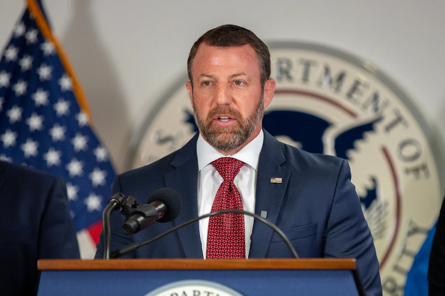 DHS Secretary Mullin’s Coast Guard flight makes emergency landing after engine failure