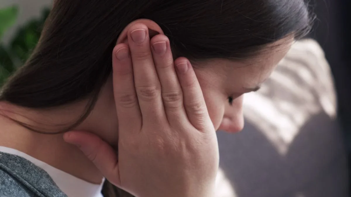 Low-Frequency Hum Could Be a Form of Tinnitus, Study Finds