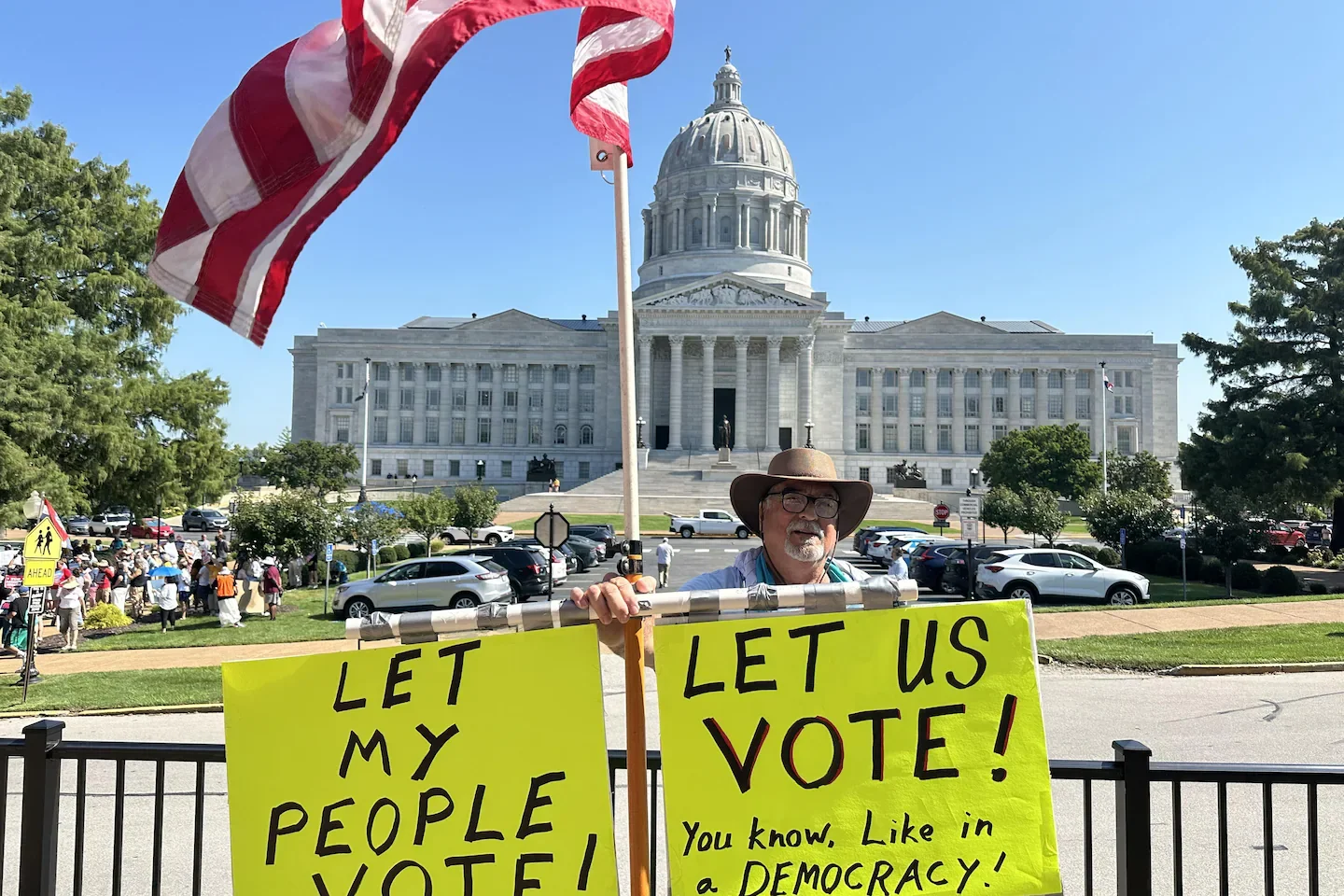 Missouri redistricting chaos as courts clash over GOP map