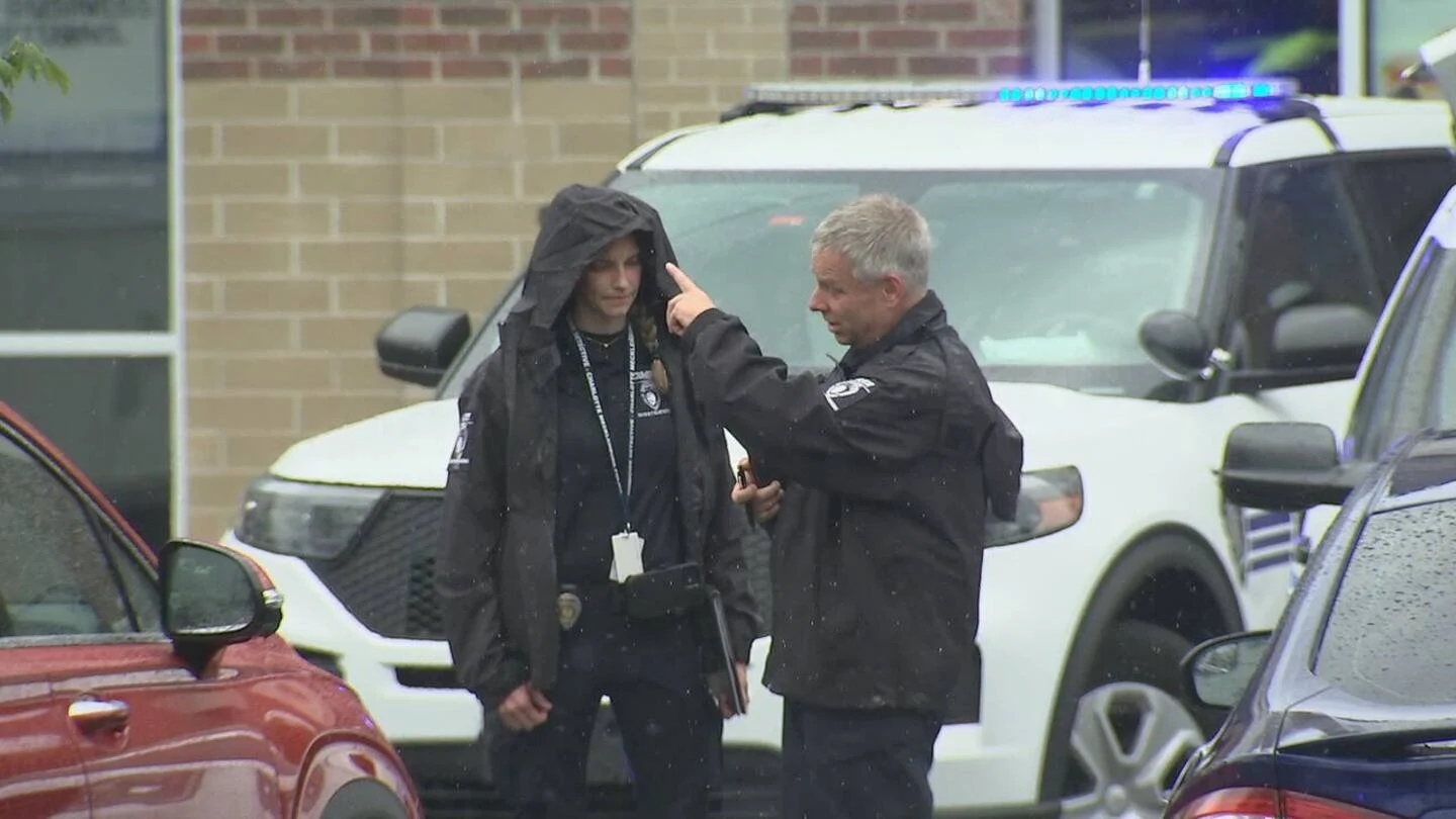 Fatal Shooting at Shopping Center Parking Lot, Police Confirm