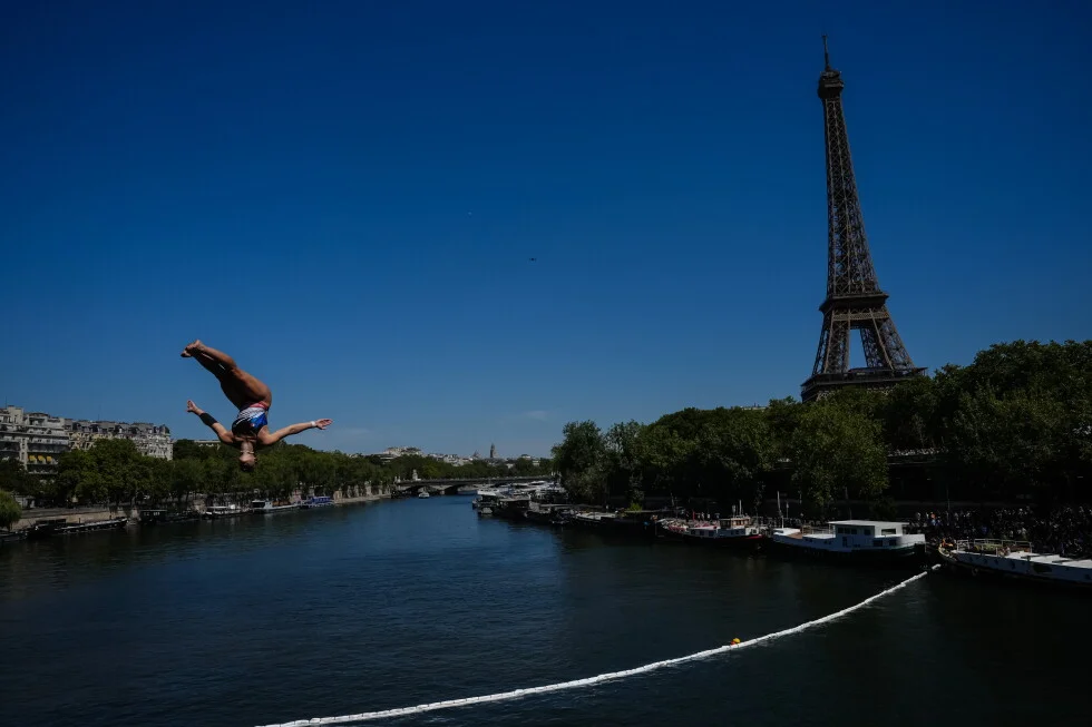 Seine tested as a river-sport venue with Paris’ high-diving showcase