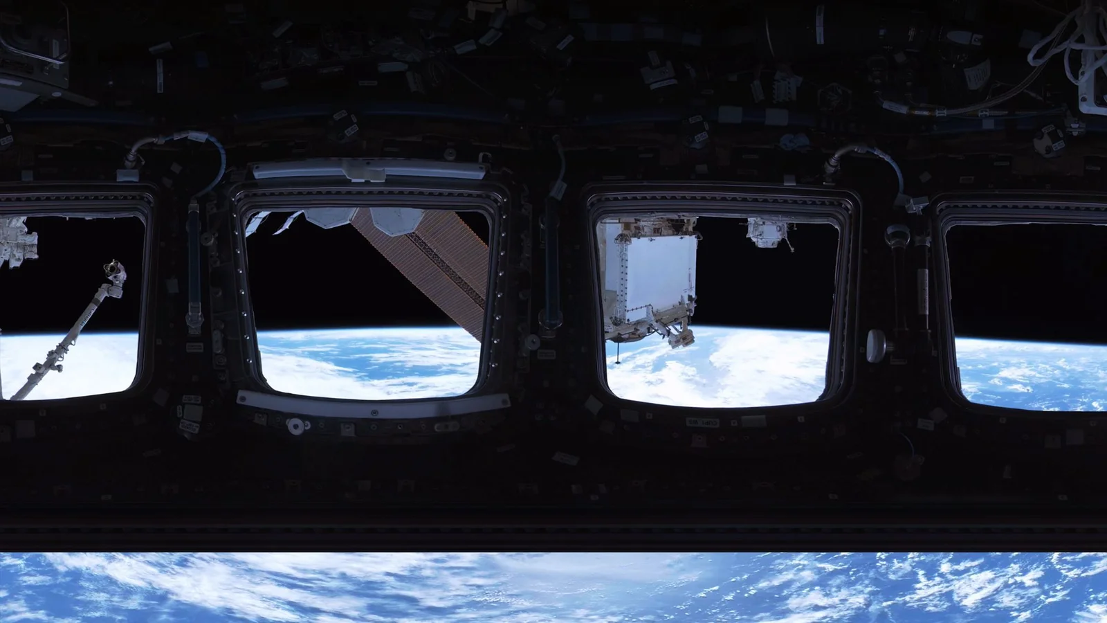 Walking the ISS in Virtual Reality: A Reporter’s Space Daydream Realized
