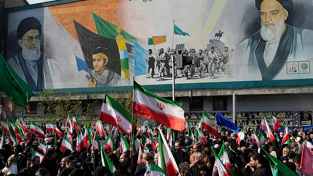 Ceasefire in jeopardy as US-Iran talks stall and Hormuz blockade deepens