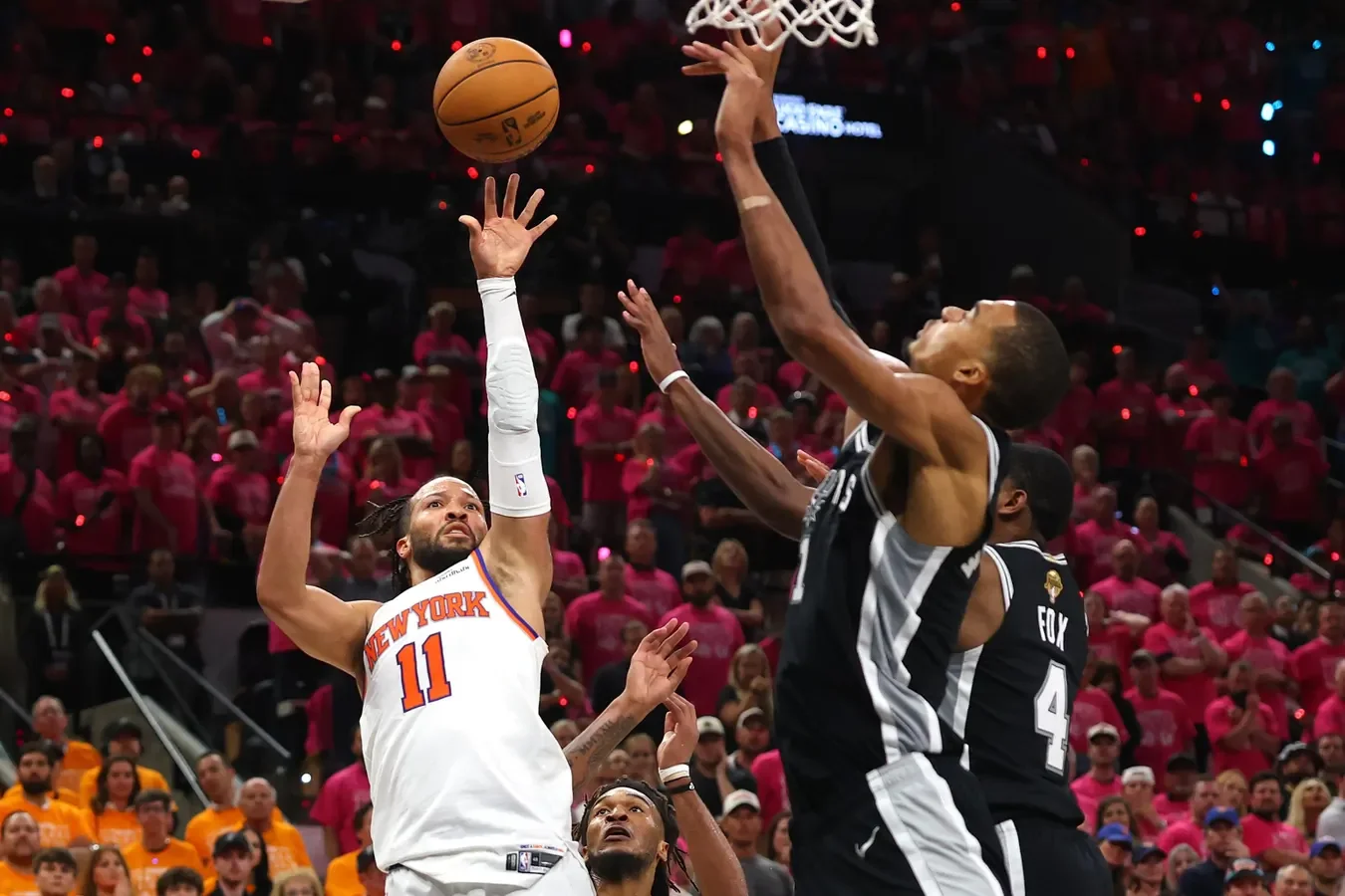 Finals Fever: Knicks-Spurs Game 3 Cheapest Near $10,000